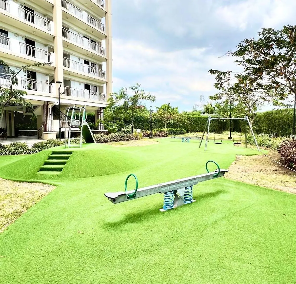 Casa Andres - Resort Style Condo Nr Airport Fast Wifi Manila 0*,