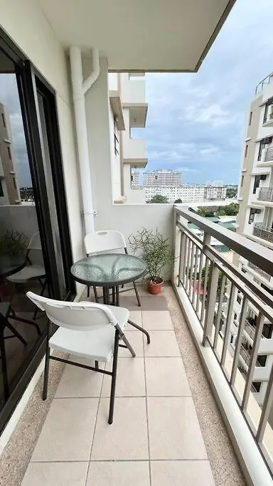 Casa Andres - Resort Style Condo Nr Airport Fast Wifi Manila Filippinerna